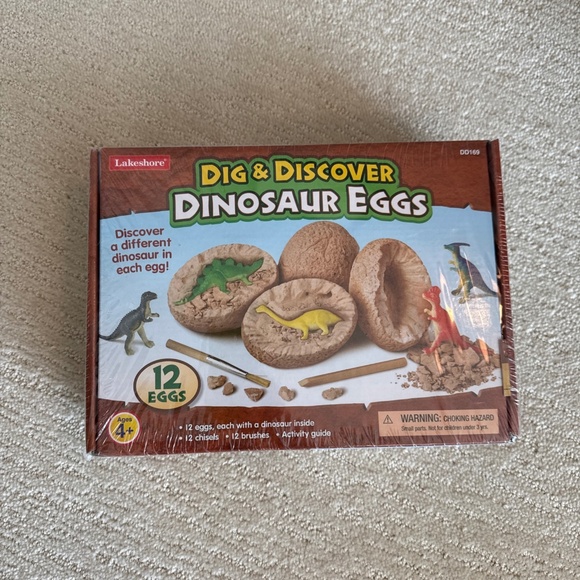 Lakeshore Other - Lakeshore Learning Dig and Discover Dinosaur Egg Toy